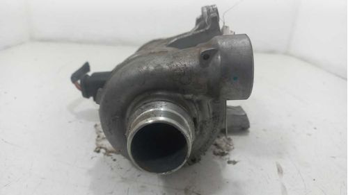 BOMBA DE AGUA VOLVO XC 2.0 2019