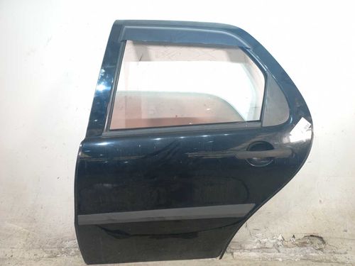 PORTA TRASEIRA ESQ FIAT PALIO 1.0 2010