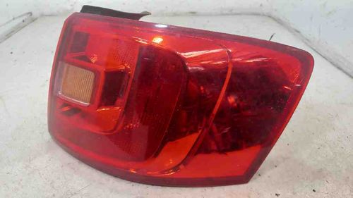 LANTERNA DIREITA VOLKSWAGEN JETTA 2.0 2012