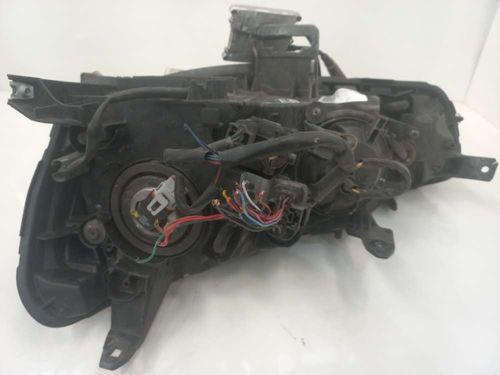FAROL DIREITO MITSUBISHI OUTLANDER 2.0 2013