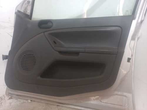 PORTA DIANTEIRA DIR FORD FIESTA 1.0 2004