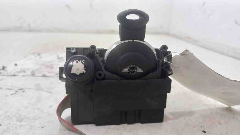 image-b15cd7e908cb492a923a6ffc071e1e0b