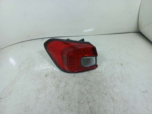 LANTERNA ESQUERDA FIAT ARGO DRIVE 1.0 2020