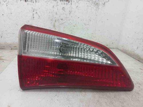 LANTERNA DA TAMPA ESQUERDA HYUNDAI HB20X 1.6 2015