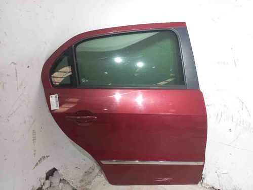 PORTA TRASEIRA DIR VOLKSWAGEN VOYAGE 1.6 2014