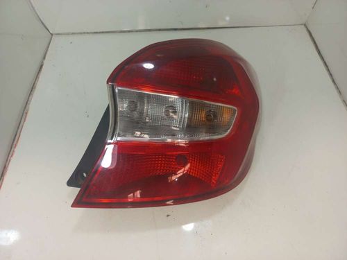 LANTERNA DIREITA FORD KA 1.0 2015