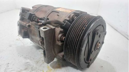 COMPRESSOR DO AR CONDICIONADO - VAN RENAULT MASTER 2.3 2022