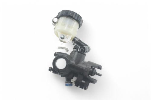 Cilindro Freio Dianteiro Suzuki Gsxr Srad 1000 11-15