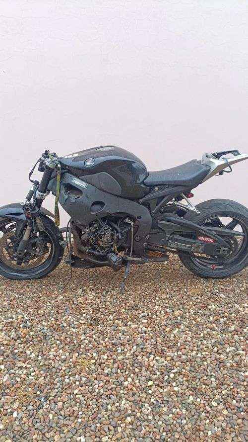 honda cbr 1000 2008 a 2014 para retirada de peças fassa sua pergunta