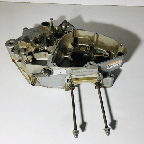 Carcaça Motor Le Numero Suzuki Yes/intruder 125 C Prisioneir