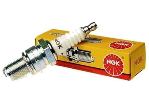 Ngk vela dpr8ea-9 moto cg titan xr650    / UN / Ngk