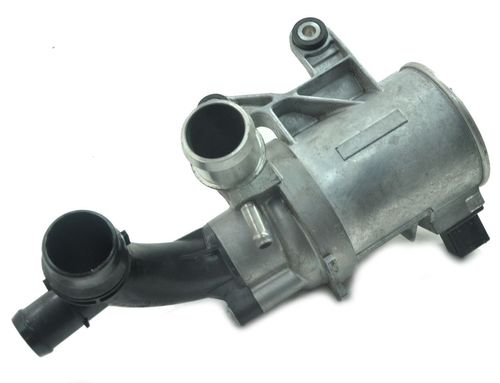 Bomba DAgua Eletrica Mercedes Benz C180 e C200 1.6 e 2.0 - A2742000207