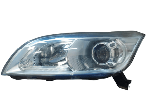 Farol Dianteiro esquerdo led queimado usado - Lifan X60